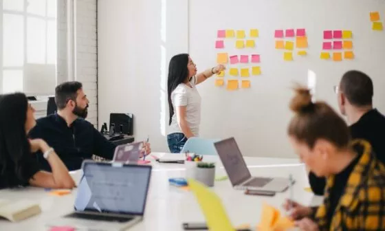 O Poder do Primeiro Impacto: Design Profissional para Sites Criação de Sites Institucionais 3