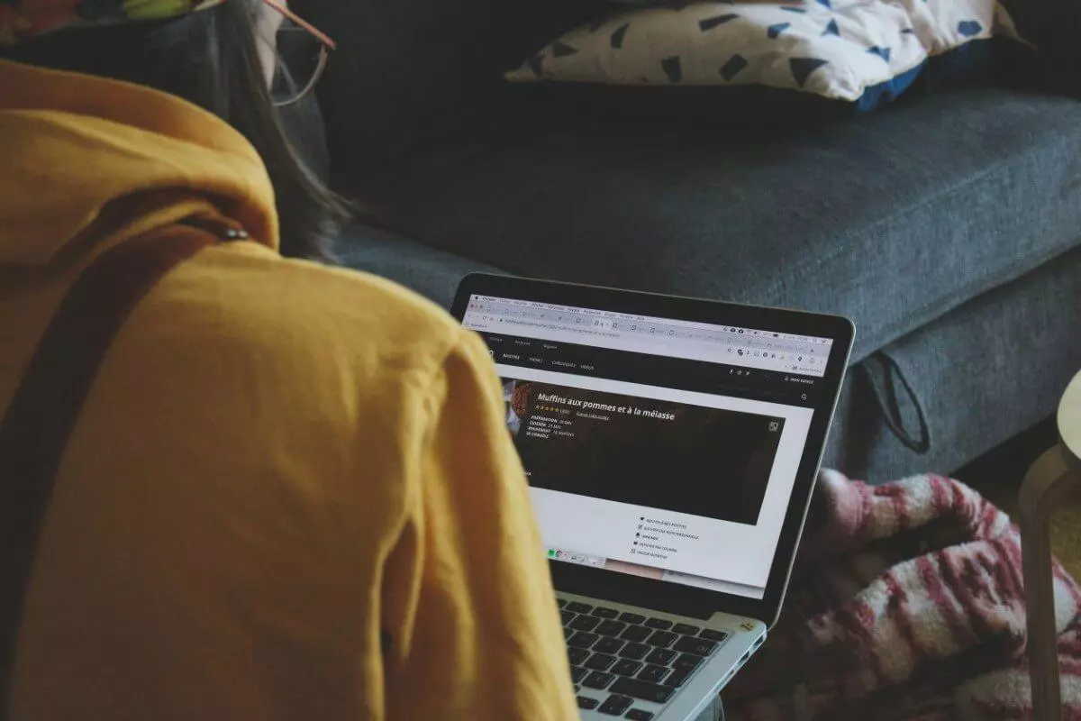 Fidelizando Clientes Através de Programas de Fidelidade Desenvolvimento de Lojas Virtuais 1