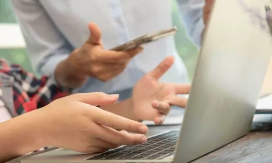 Criação de Sites para Lojas Online: Transforme seu Negócio em um E-Commerce de Sucesso Criação de Sites Institucionais 6